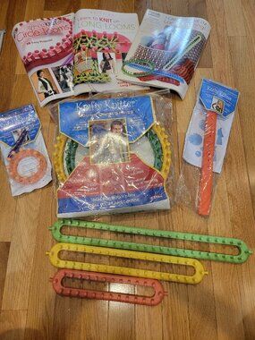 New Knifty Knitter Loom Bundle